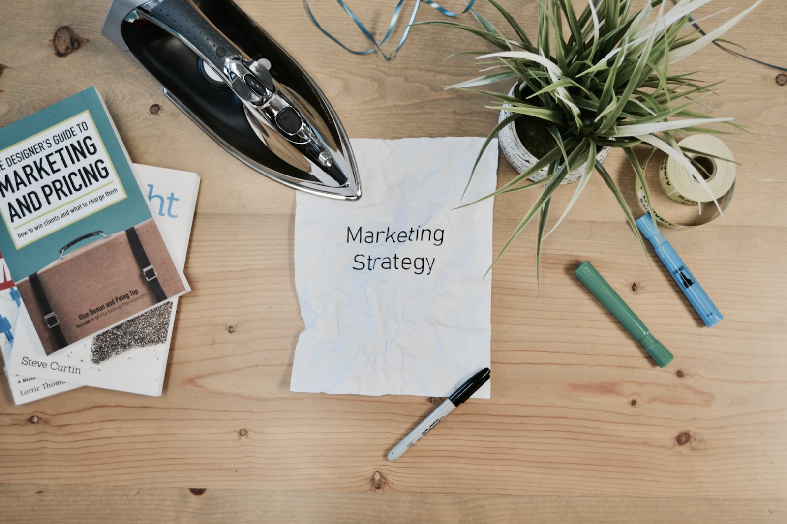 Optimize your price positioning strategy to boost brand value and learn how to find the optimal price to maximize your profitability.